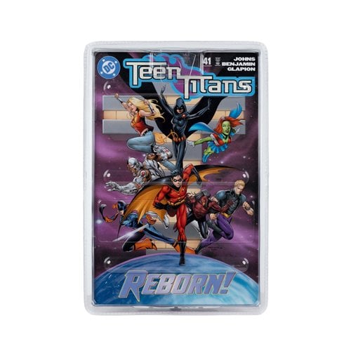DC Direct Page Punchers Wave 12 Robin Teen Titans #41 7-Inch Scale Action Figure with Comic