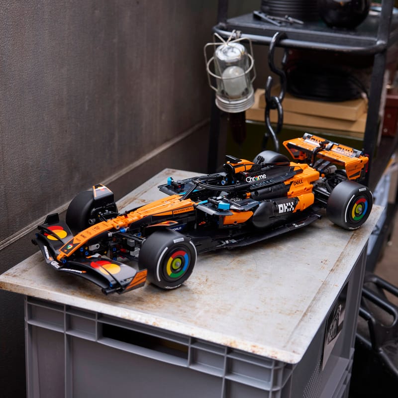 McLaren MCL39 F1® Car